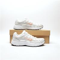 NIKE P-6000 Junior White SIZE 4 Trainers