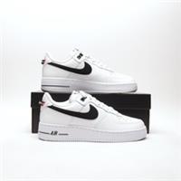 NIKE Air Force 1 '07 Men's White SIZE 6.5 Trainers