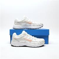 NIKE P-6000 Junior White SIZE 1 Trainers