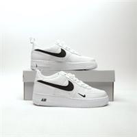 NIKE Air Force 1 '07 LV8 Junior White SIZE 5.5 Trainers