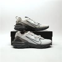 NIKE React Vision Men's Grey SIZE 7.5 Trainers