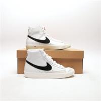 NIKE Blazer Mid '77 Women's White SIZE 4.5 Trainers