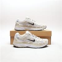 NIKE P-6000 Women's White SIZE 5 Trainers