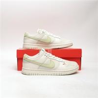 NIKE Dunk Low Women's Grey SIZE 6 Trainers