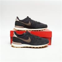 NIKE INTERNATIONALIST Women's Black/Brown SIZE 3.5 Trainers