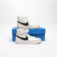NIKE Blazer Mid '77 Children's White/Black SIZE 1.5 Trainers