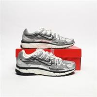 NIKE P-6000 Men's Grey SIZE 7 Trainers