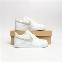 NIKE Air Force 1 '07 Women's White SIZE 4 Trainers