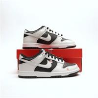 NIKE Dunk Low Junior White SIZE 5.5 Trainers