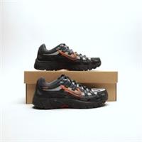 NIKE P-6000 Junior Black SIZE 3.5 Trainers
