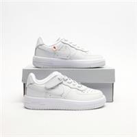 NIKE AIR FORCE 1 '07 LV8 Children's CHILD SIZE 9.5 Trainers