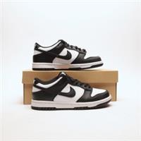 NIKE Dunk Low Junior White SIZE 5 Trainers