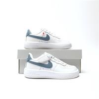 NIKE Air Force 1 '07 LV8 Children's White SIZE 8.5 Trainers