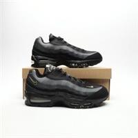 NIKE Air Max 95 Men's Black SIZE 11 Trainers
