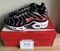 NIKE AIR MAX PLUS TN GS DARK OBSIDIAN , UK 5, CD0609-408, NEW.