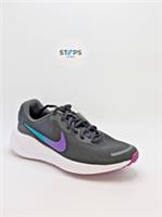 Nike Revolution Junior Size 2.5 UK Brand New