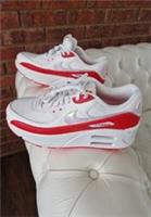 nike air max 90 womens size uk7.5 /US10 /EU 42