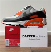 Nike Mens Air Max 90, Size 7 UK, White Safety Orange Trainers DM0029 108
