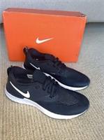 Nike Odyssey React 2 Flyknit In Black Size Uk 4 AH1016 010 Brand New