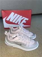 Nike Womens Air Max Axis Size Uk 4 In Light Soft Pink Size Uk 4 Brand New Boxed