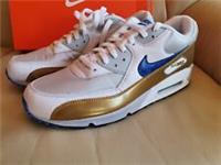 Nike Air Max 90 Trainers 309299 144 Mens UK 10.5  US 11.5