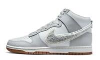 Nike Dunk Hi Retro University UK 6.5 EUR 40.5 (DR8805 003)