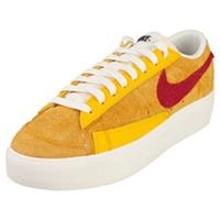 Nike Blazer Low Platform Womens Fashion Trainers in Sunset Maroon