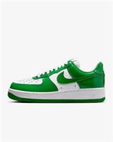 Nike Air Force 1 '07 Women's Shoes in Kelly Green/White