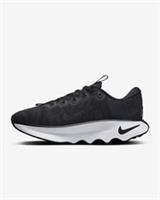 Nike Motiva Women's Walking Shoes in Black and White