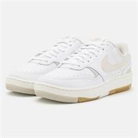 Nike Sportswear Gamma Force Trainers White Phantom Women Basketball Sneakers