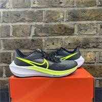Nike Air Zoom Pegasus 39 NN (GS) Black Volt Running Trainers Size UK 5.5
