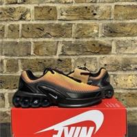 Nike Air Max Dn Junior Orange Black UK 6 Trainers Brand New