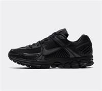 Nike Zoom Vomero 5 in Triple Black All Sizes Limited Stock