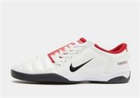 Nike Men's Total 90 Trainers in White and Red