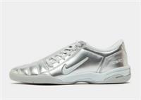 Nike Total 90 Women's Shoes in Metallic Platinum