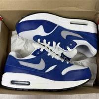 Nike Air Max 1 Trainers White Gym Blue Size UK3 EU35.5 555766-111