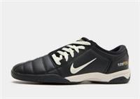 Nike Men's Total 90 Trainers in Black Shoes