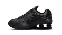 NIKE SHOX R4 (GS) Triple Black UK 6/EUR 39 New In Half Box