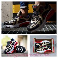 Nike Air Max 200 Trainers Team Gold/University Black/Red AT5627-700