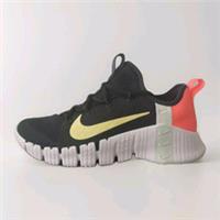 WOMENS NIKE FREE METCON 3 SIZE UK 5.5 EUR 39 US 8 (CJ6314 020)