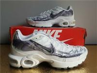 NIKE AIR MAX PLUS TN SE BG YOUTH SIZE UK 5.5 EUR 38.5 (CD6367 100)WHITE/GREY