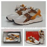 Nike Wmns Air Huarache Trainers DQ9317-001