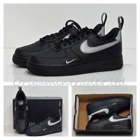 Nike Air Force 1 07 LV8 UT Trainers DX8967-001