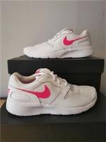 NIKE KAISHI (GS) SIZE UK 4.5 EUR 37.5 (705492 103) WHITE/PINK