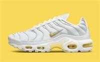 WOMENS NIKE AIR MAX PLUS SIZE UK 5 EUR 38.5 (DV6987 100)