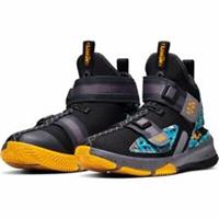 NIKE LEBRON SOLDIER XIII FLYEASE GS YOUTH SIZE 5.5 EUR 38.5 (CJ1317 070)
