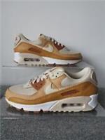 NIKE AIR MAX 90 SIZE UK 4.5 EUR 38 (CZ3950 101)