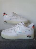 NIKE AIR FORCE 1 LOW ,,Be True'' SIZE UK 8.5 EUR 43 (CV0258 100)