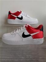 NIKE AIR FORCE 1 LV8 1 (GS) SIZE UK 5 EUR 38 (CK0502 600)