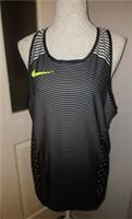 WOMENS NIKE SLEEVELESS TRAINING GYM TOP SIZE L NEW BLACK - L Regular